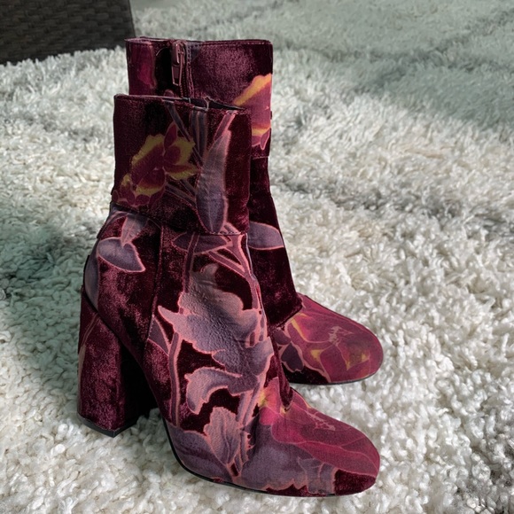 Steve madden elissa bootie Clearance